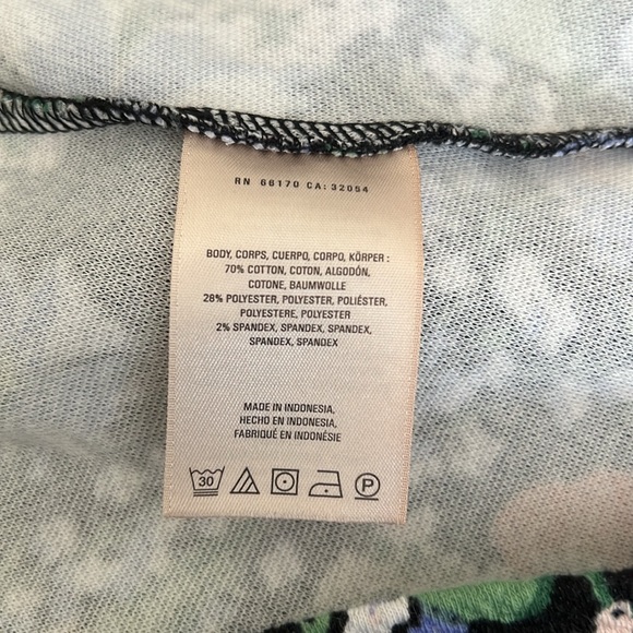 Anthropologie sleeveless floral top - Picture 6 of 7